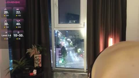 Snapshot of debihenks chatting on October 2025 05:02:02 PM Eva online show from October 2025 05:02:02 PM