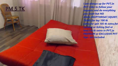 Snapshot of decentwhore chatting on October 2025 07:20:02 AM Amy online show from October 2025 07:20:02 AM