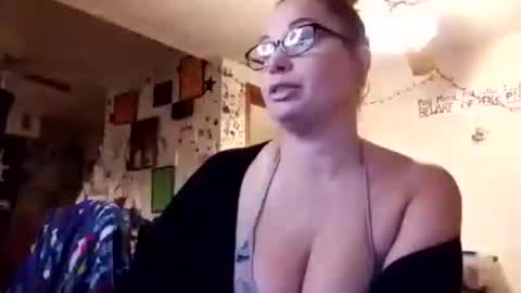 Deedeemarie02 online show from November 2025 02:17:01 PM