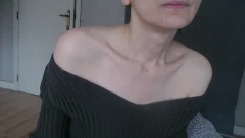 KamiDevi online show from October 2025 03:12:02 PM