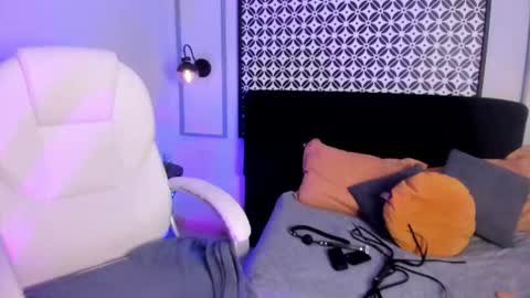 della online show from February 2025 03:14:01 PM