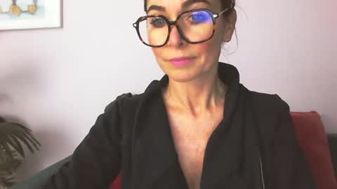 Snapshot of delilah_sweet chatting on October 2025 03:23:02 PM delilah_sweet online show from October 2025 03:23:02 PM