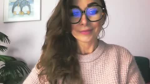 Snapshot of delilah_sweet chatting on October 2025 04:09:02 PM delilah_sweet online show from October 2025 04:09:02 PM