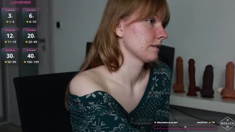 Snapshot of delitevip chatting on December 2024 12:06:01 PM DeLite Next stream on Wednesday or Thurdsay online show from December 2024 12:06:01 PM