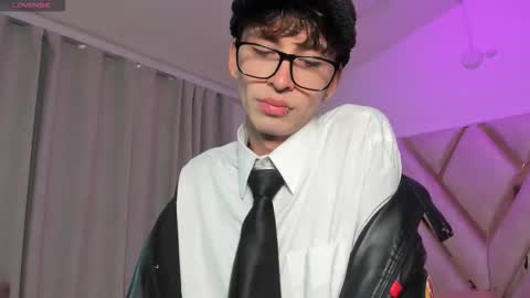 demianmon online show from October 2025 11:40:01 AM