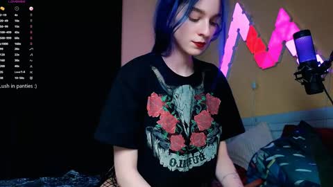 Demmi online show from January 2025 10:24:01 PM