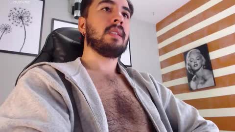 Demon Salvatore online show from November 2025 12:22:02 AM