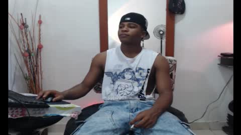 Snapshot of demond_333 chatting on September 2025 02:22:02 PM DEMOND online show from September 2025 02:22:02 PM