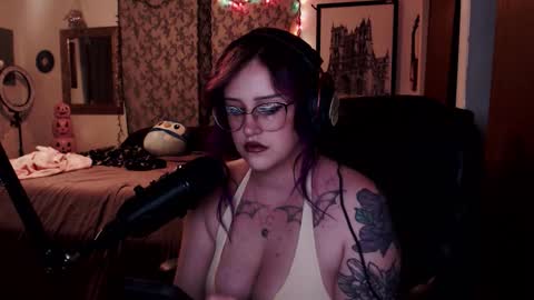 Snapshot of demongf chatting on October 2025 10:45:02 PM Demoness Mina online show from October 2025 10:45:02 PM
