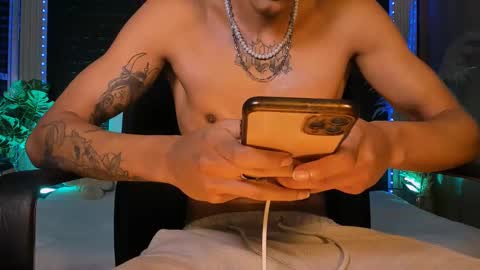 Snapshot of demonkush_ chatting on March 2025 12:09:02 PM DemonKush online show from March 2025 12:09:02 PM