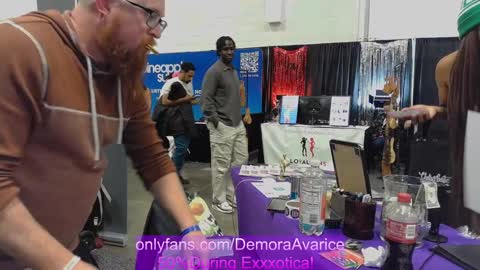 demora_avarice online show from December 2024 01:35:01 AM