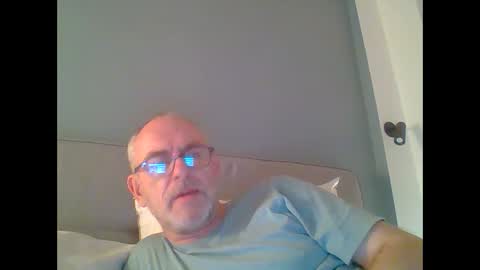 demundu online show from December 2024 10:05:01 PM