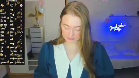 Sophie online show from February 2025 02:04:01 AM