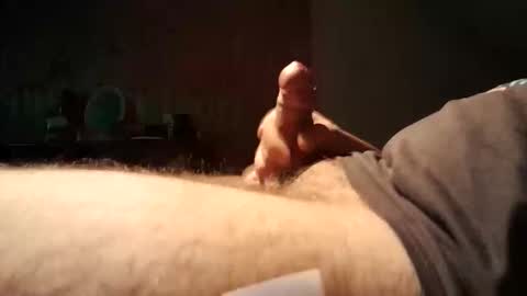 Snapshot of den2807 chatting on October 2025 11:31:02 PM den2807 online show from October 2025 11:31:02 PM