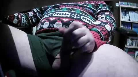 Snapshot of denday1983 chatting on December 2024 03:33:02 AM denday1983 online show from December 2024 03:33:02 AM