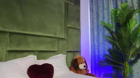 deniseblu online show from September 2025 04:36:01 AM