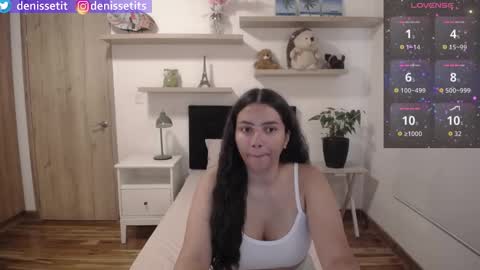    online show from October 2025 02:05:01 PM