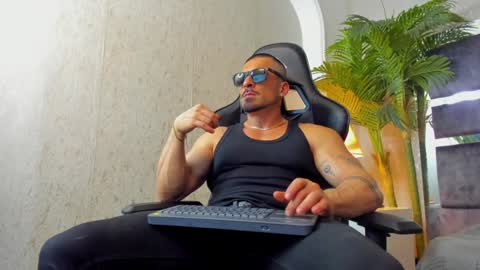 dennis_cox_ online show from January 2025 09:15:02 AM