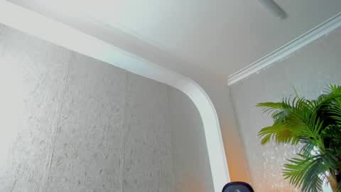 dennis_cox_ online show from January 2025 12:15:02 PM