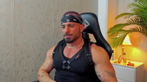 dennis_cox_ online show from January 2025 04:17:02 AM