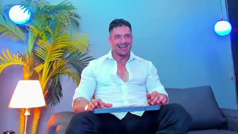 Snapshot of dennis_cox_ chatting on October 2025 12:19:01 AM dennis_cox_ online show from October 2025 12:19:01 AM