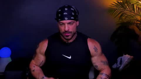 Snapshot of dennis_cox_ chatting on November 2025 11:54:02 AM dennis_cox_ online show from November 2025 11:54:02 AM