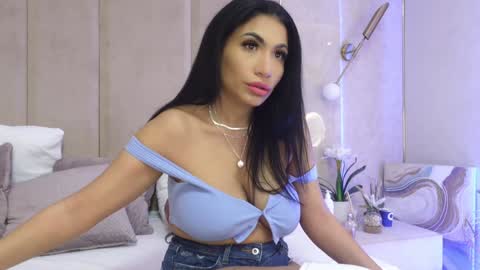DenniseTaylor online show from December 2024 06:12:02 AM