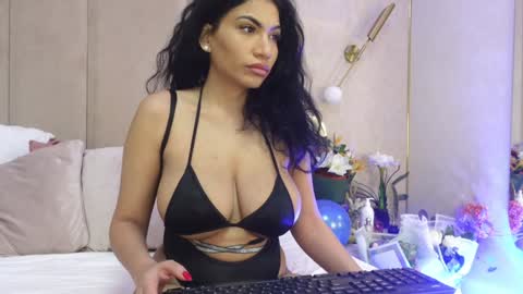 DenniseTaylor online show from January 2025 06:46:01 AM