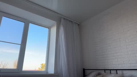 Snapshot of denobluora chatting on November 2025 11:55:02 AM Jasper online show from November 2025 11:55:02 AM