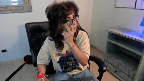 dereck_manson online show from October 2025 11:44:02 AM