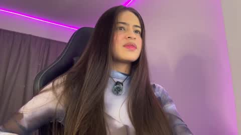 Snapshot of dereckbrownn chatting on October 2025 07:51:01 PM Dereck online show from October 2025 07:51:01 PM