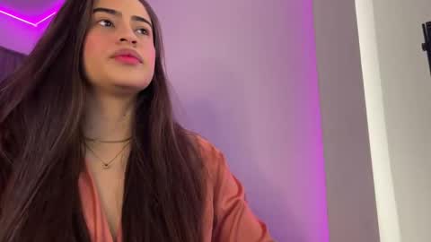 Snapshot of dereckbrownn chatting on November 2025 06:43:02 PM Dereck online show from November 2025 06:43:02 PM