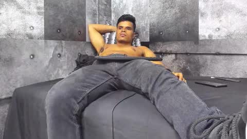 derek online show from February 2025 05:17:02 PM
