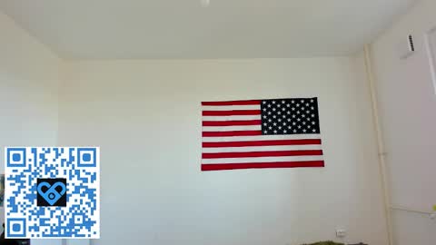 Snapshot of derek_shameless chatting on September 2025 11:48:01 AM Derek online show from September 2025 11:48:01 AM