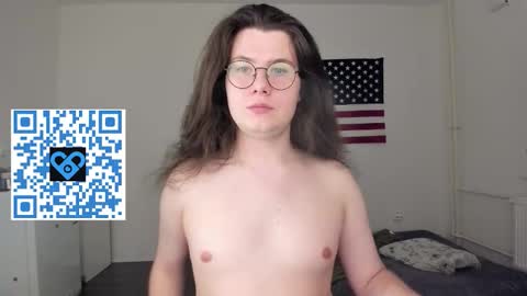 Snapshot of derek_shameless chatting on October 2025 08:13:02 PM Derek online show from October 2025 08:13:02 PM