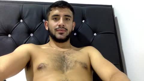 Snapshot of derek_smiith chatting on December 2024 09:13:01 AM Derek smiith online show from December 2024 09:13:01 AM