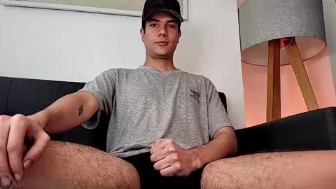 Derek independent model  online show from March 2025 05:29:01 PM