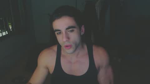 derekhuge online show from November 2025 06:12:02 AM