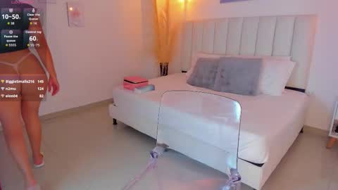 derin_lane online show from September 2025 07:06:02 PM