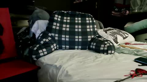 Snapshot of deroseblack chatting on November 2025 11:04:02 PM deroseblack online show from November 2025 11:04:02 PM