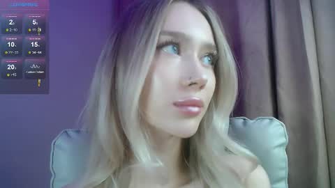 Snapshot of des_ch chatting on September 2025 05:35:01 PM Ari online show from September 2025 05:35:01 PM