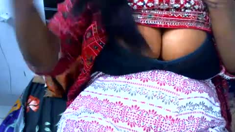 simran online show from February 2025 03:25:01 AM