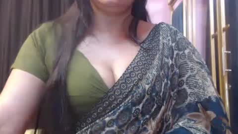 Snapshot of desimaisa130 chatting on November 2025 04:27:02 PM Maisa online show from November 2025 04:27:02 PM