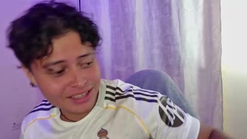 TORI AND MR. BEAR online show from October 2025 07:00:01 PM