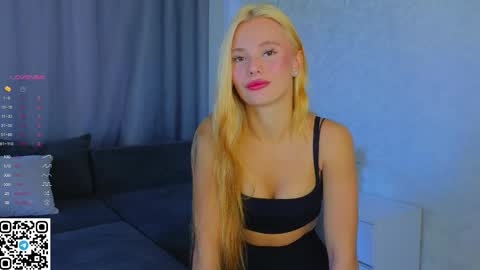 Snapshot of desireeclipse chatting on September 2025 06:15:02 AM Willow online show from September 2025 06:15:02 AM