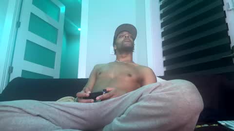 devinljclark online show from November 2025 08:58:02 AM