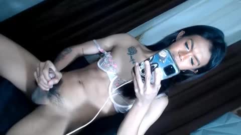 rhiane online show from December 2024 07:56:01 PM