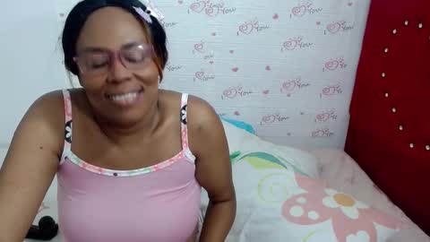 Devora.. online show from December 2024 03:05:02 PM