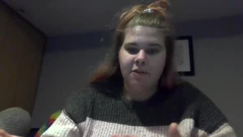 Snapshot of devykitten2018 chatting on December 2024 10:27:02 PM devykitten online show from December 2024 10:27:02 PM