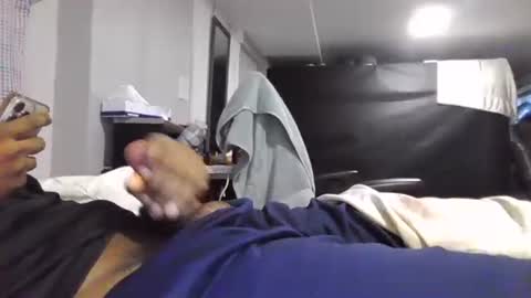 Snapshot of deyhfd chatting on November 2025 07:16:01 PM deyhfd online show from November 2025 07:16:01 PM